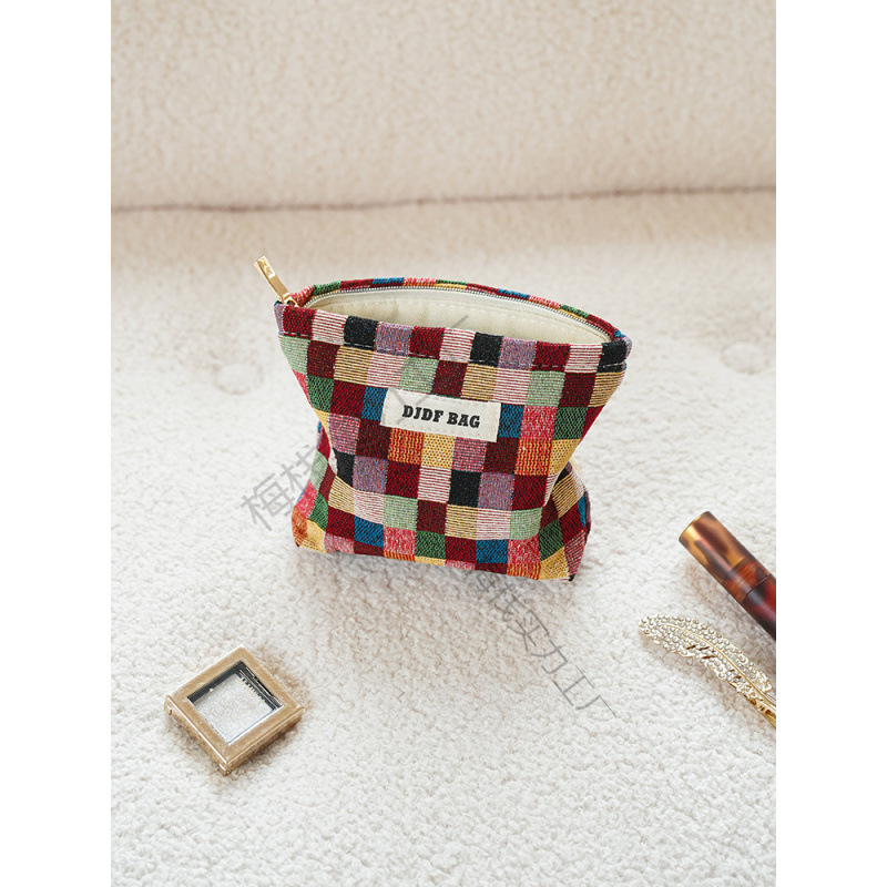 2024 New Small Travel Cosmetic Bag for Women, Menstrual Pad Storage Bag, Lipstick Inner Bag, Portable Toiletry Bag, Plaid