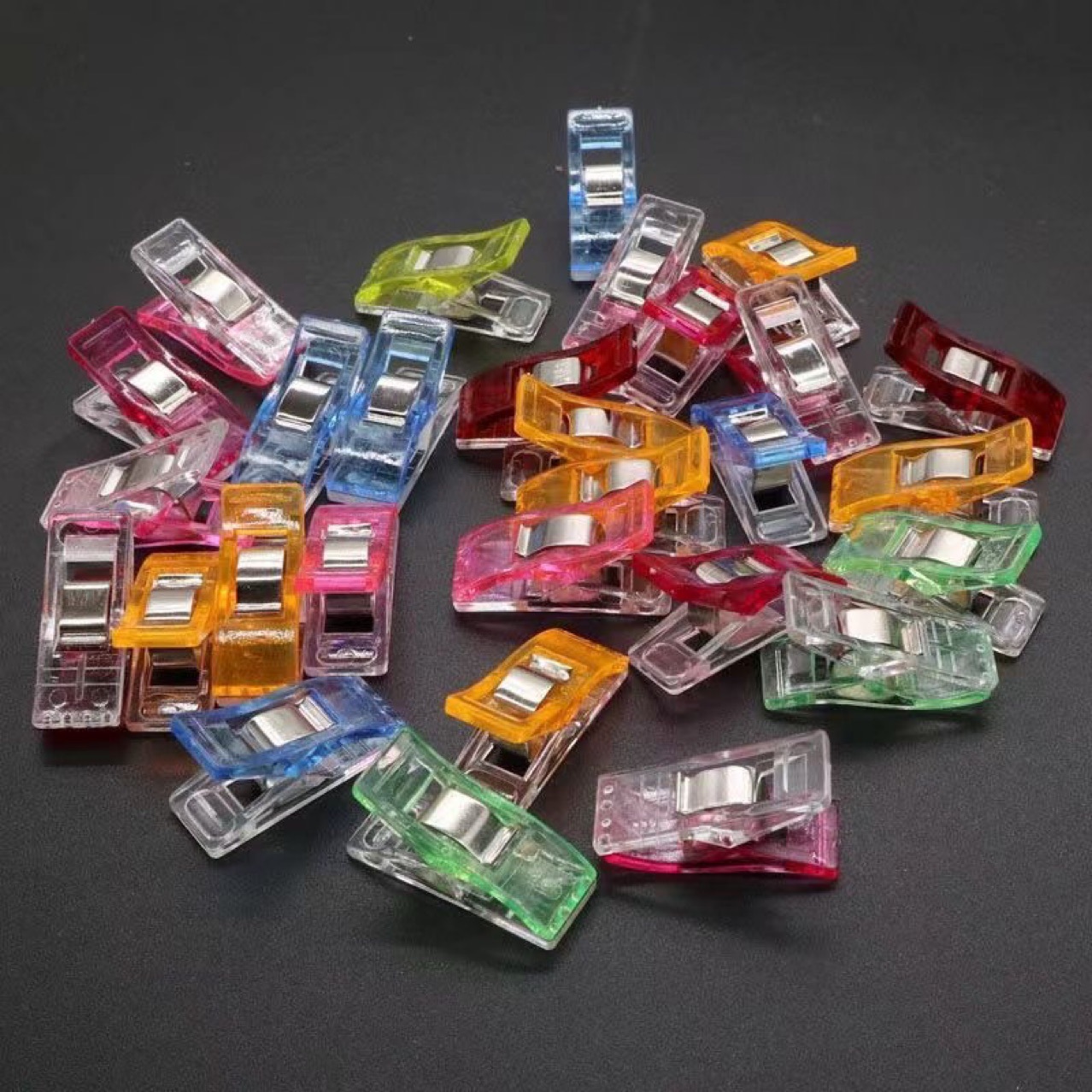 Factory Direct hot plastic bag side clip axe clip plastic small clip sewing positioning clip color clip