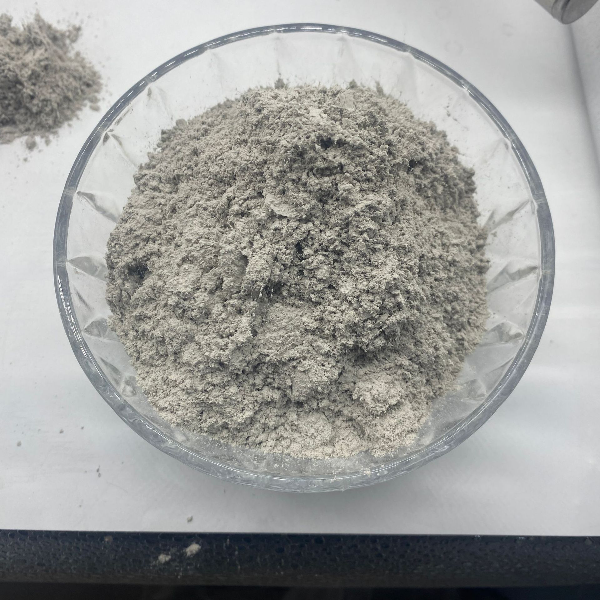 Manufacturer Supplies Thermal Insulation Rare Earth Trowel Fabric, Asbestos Cement, High Temperature Resistance and Crack Resistance, Silicate Coating