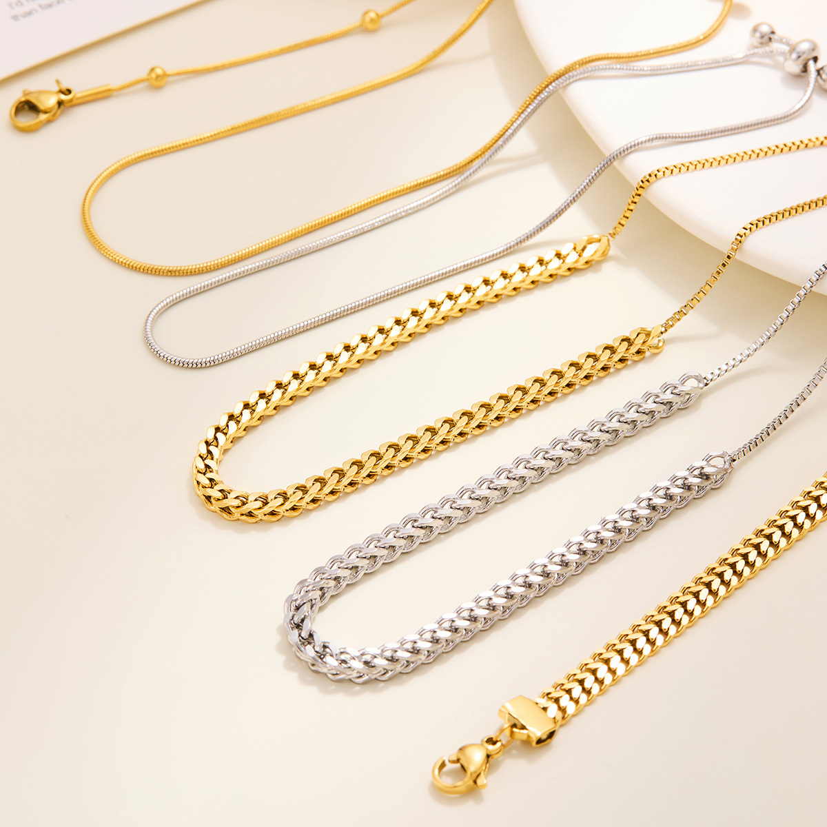 Fashion simple titanium steel bracelet versatile diy bracelet ladies high sense 18k gold plating stainless steel bracelet wholesale