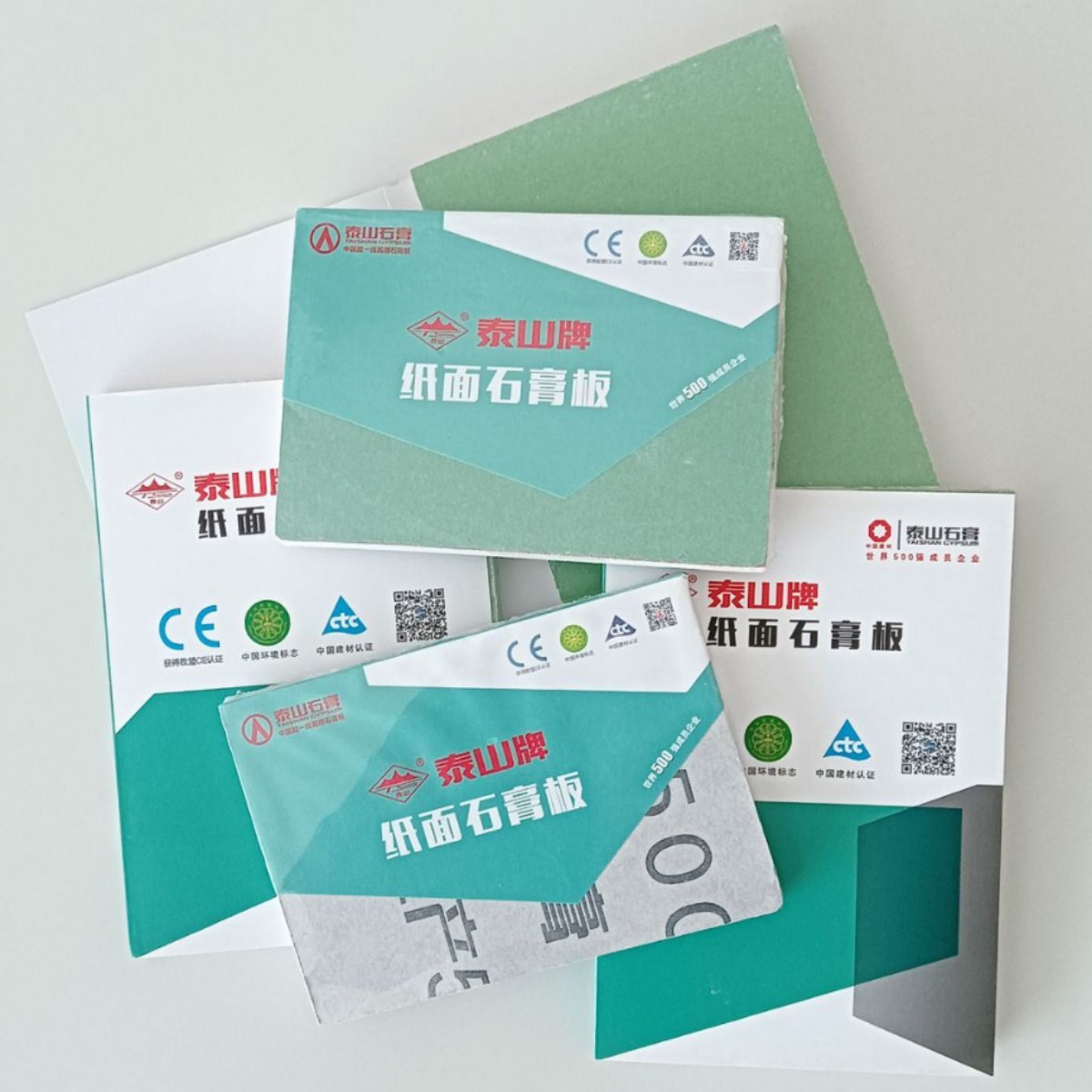 Taishan Gypsum Board Hotel Office Fireproof Waterproof Soundproof Home Decoration Ceiling Partition Wall Decoration Material Fireproof and Moisture-Proof