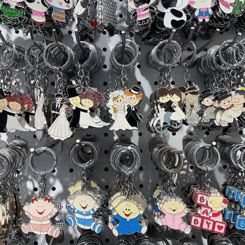 [accessories] pet brand keychain accessories products processing products contact manufacturers gold-plated environmental protection