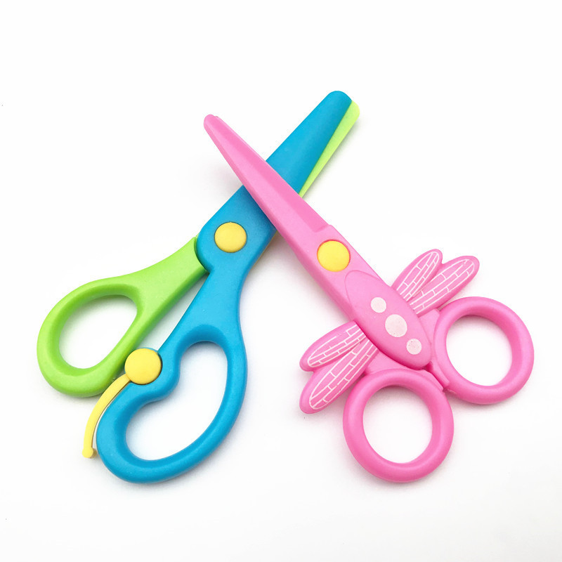 Children's fruit knife chopping board kindergarten early education plastic knife melon and fruit knife not easy to hurt hand cutting vegetables fruit and vegetable knife parent-child