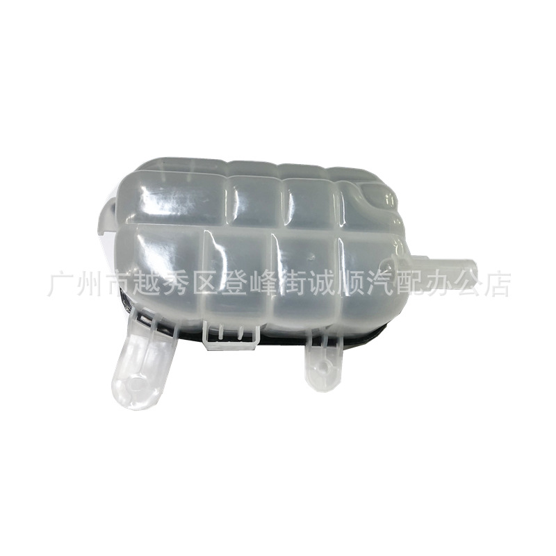 95201979 applicable to Buick oncora auxiliary kettle Cruze cooler kettle 1.4T cross-border auto parts