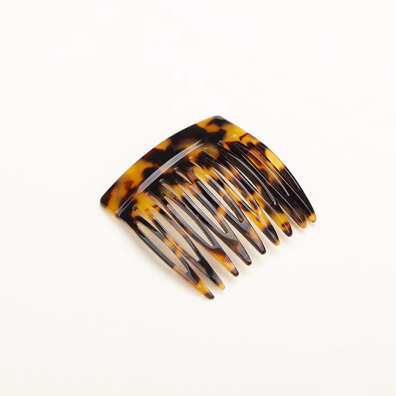 Europe and the United States hot new acetic acid hair comb fashion simple retro leopard print hair broken comb comb reverse comb