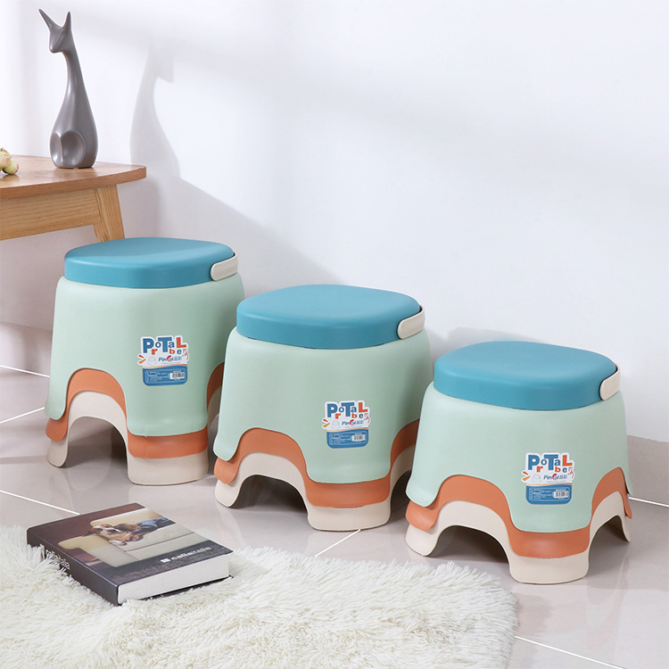 Household Plastic Stool Portable Small Stool Creative Low Stool with Handle Bathroom Coffee Table Shoe Changing Small Bench 4169
