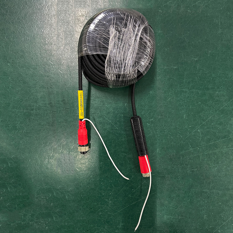 Truck reversing image line video connection line semi-trailer four-way surveillance camera video aviation head extension line