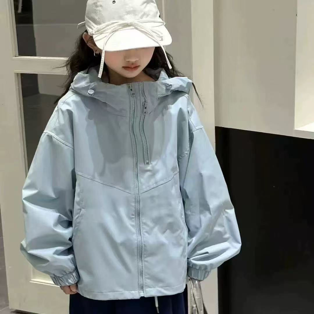 Girls' Hooded Jacket Jacket Spring and Autumn 2025 New Style Western Style Jacket Large Children's Zipper Shirt Top
