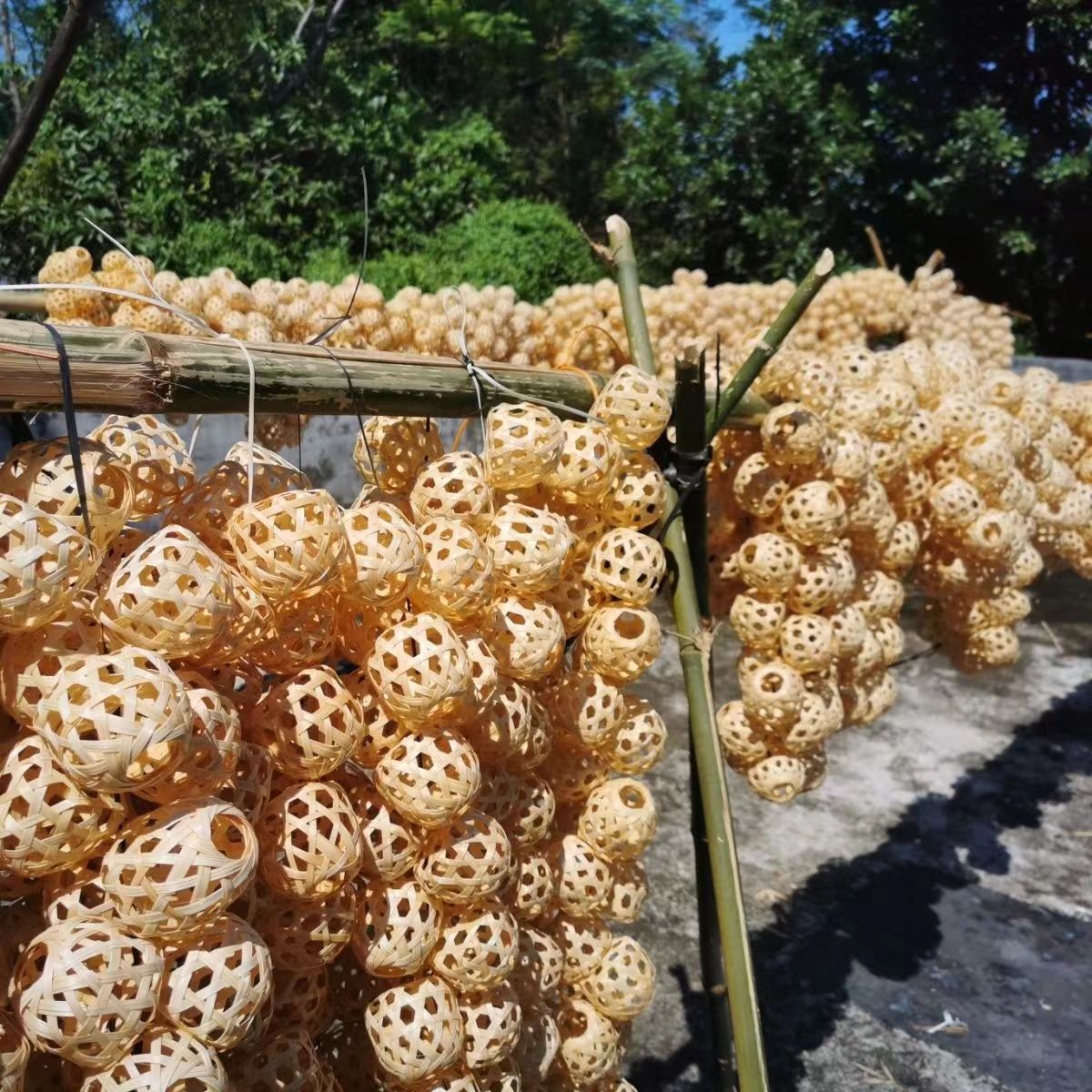 Wholesale handmade bamboo woven bamboo lantern Chaoshan chicken cage net red stall New Year diy decoration wholesale
