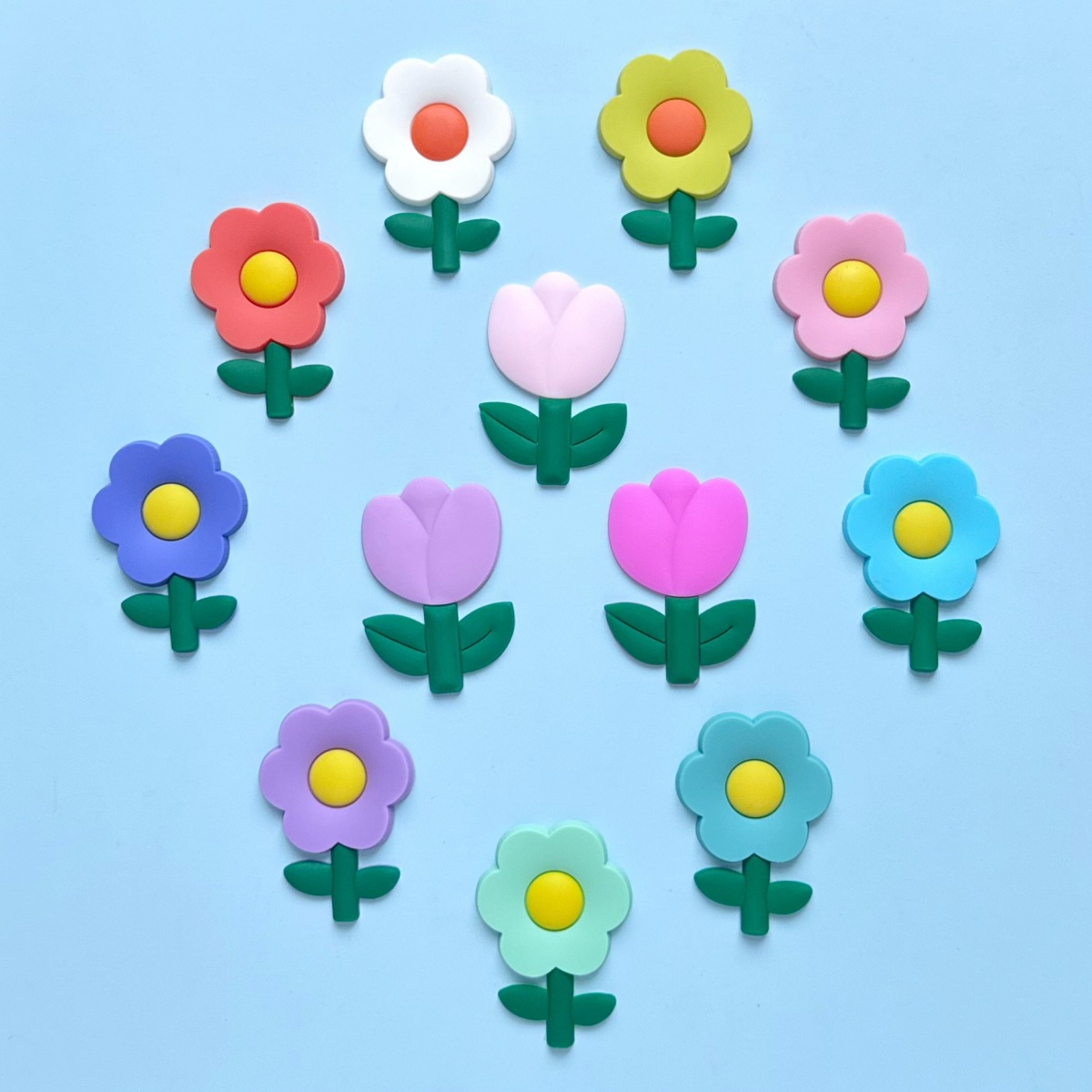 pvc soft glue mobile phone case accessories cartoon color flower bag clothes shoes accessories patch DIY handmade shoe buckle