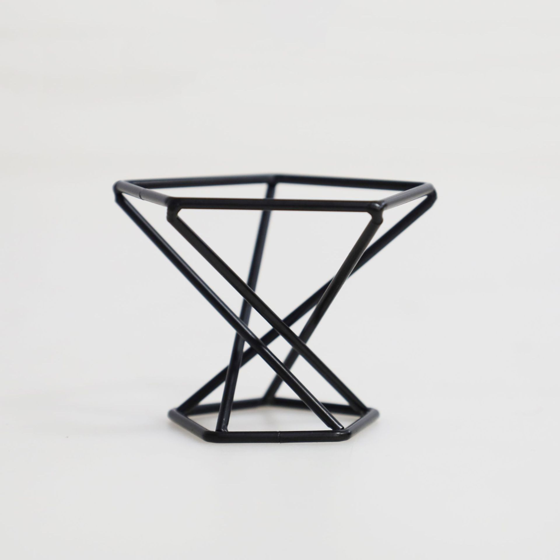 Pineapple Plant Stand, Geometric Air Plant Stand, Iron Orchid Stand, Beauty Egg Puff Storage Rack