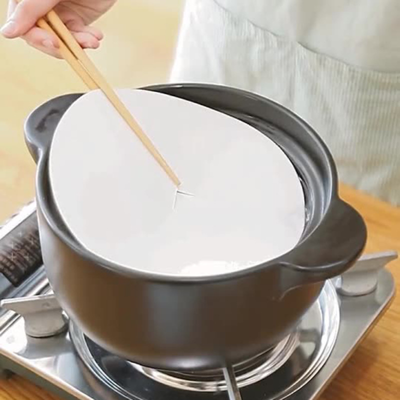 Cross-border oil-absorbing film baking paper frying oil-absorbing paper to remove oil and floating foam frying environmental protection oil filter paper soup oil-absorbing paper