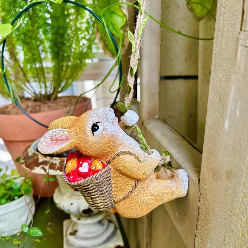Cute animal climbing bunny wall hanging B & B outdoor garden decoration courtyard climbing tree landscape pipe decoration