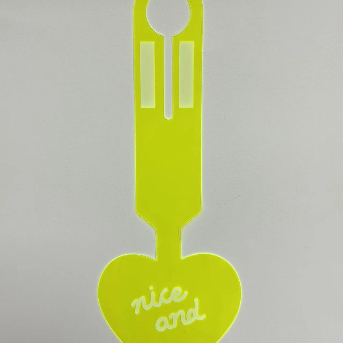 Fluorescent Luggage Tag Ins Style Heart-Shaped Tag Boarding Pass Checked Suitcase Anti-Loss Label Identification Tag Customization