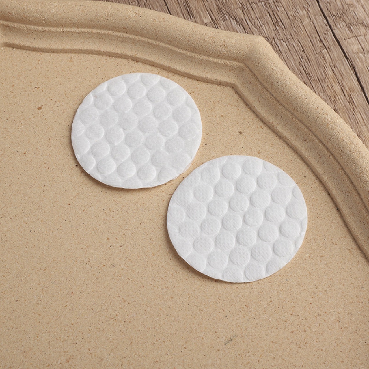 Disposable hotel toiletries Homestay inn disposable care package soft film bag