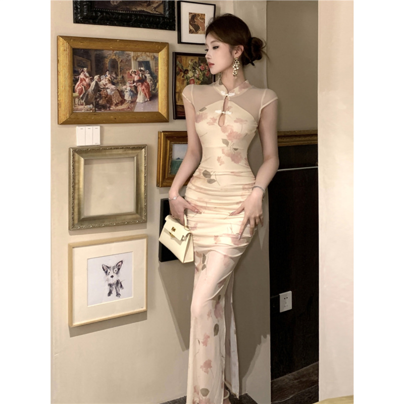 New Chinese Style Vintage National Style Printed Modified Cheongsam Sexy Hollow Mesh Stitching Slimming dress with Tight Waist