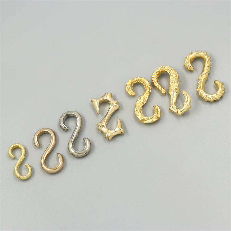 In stock supply pure brass s hook wealth cloth hook bracelet s hook white copper s hook buckle decorative hook skull s hook
