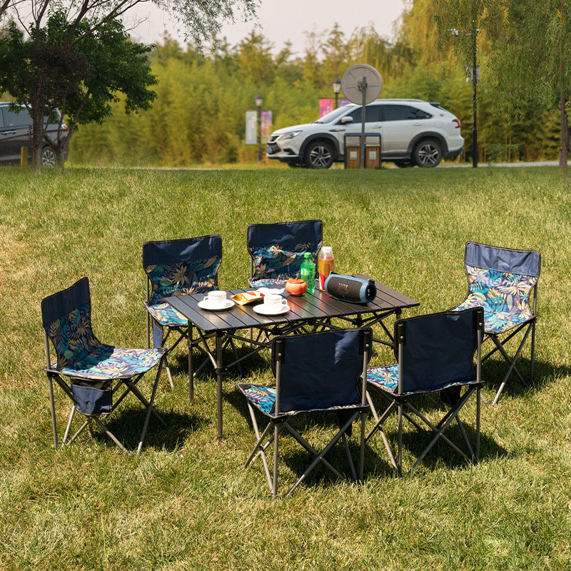 Wholesale Outdoor Folding Table Metal Egg Roll Table Portable Camping Picnic Table Stall Table Camping BBQ Self-driving Tour