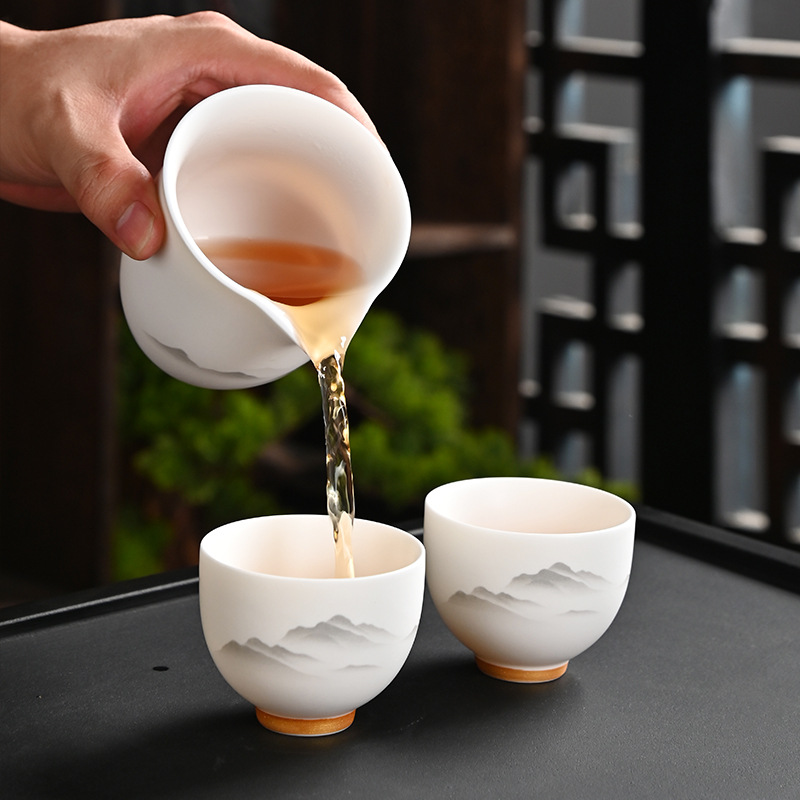 Light Luxury Mutton-Fat Jade Gold-Painted Bowl Teapot Tea Set High-End Kung Fu Tea Set Set for Home Use Wholesale