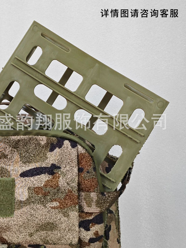 New assault bag wholesale military fans universal tactical shoulder bag outdoor camouflage large capacity mountaineering carrying tool