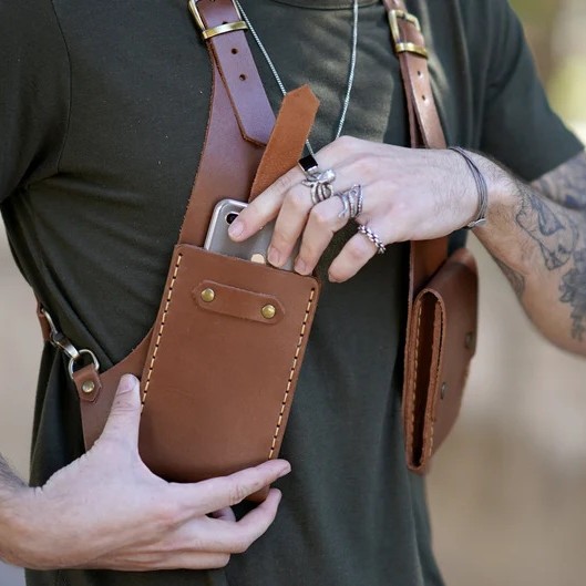 New Medieval Steampunk Retro Strap Underarm Backpack Halloween Cosplay Leather Wallet