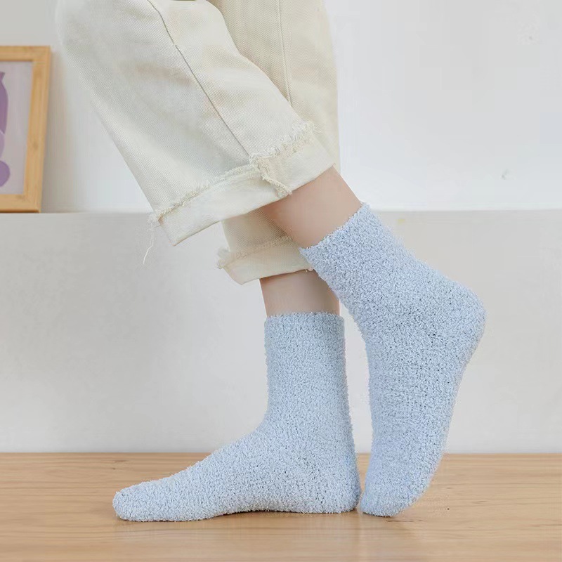 Winter socks ladies half velvet coral velvet socks solid color thick warm floor socks towel socks wholesale