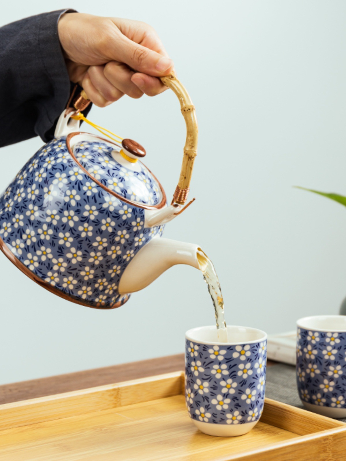 Restaurant Hotel Old-Fashioned Lifting Kettle Single Pot Ceramic Large-Capacity Household Water Kettle Tea Set Teapot Tea Cup with Filter