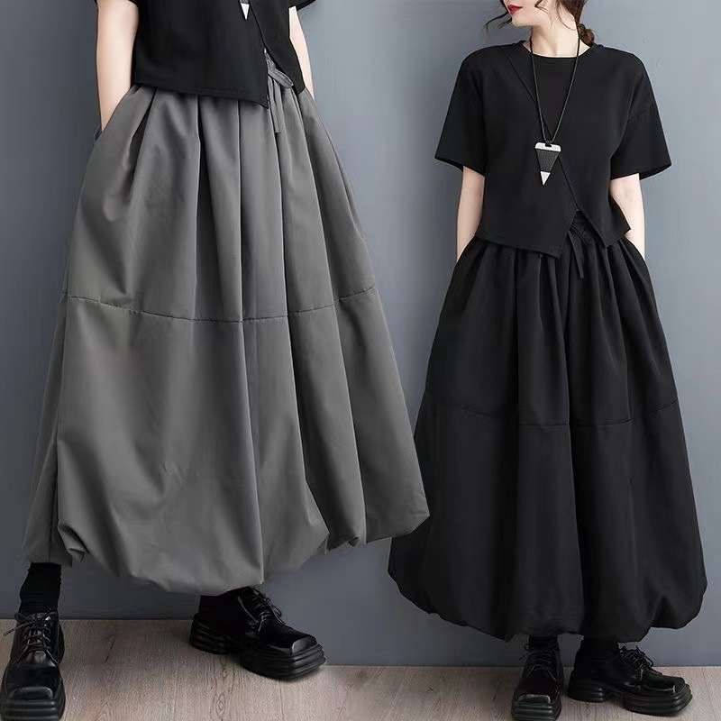Large size women's fat mm high waist skirt 200kg loose meat covered fleabane skirt solid color strap large swing mid-length skirt a