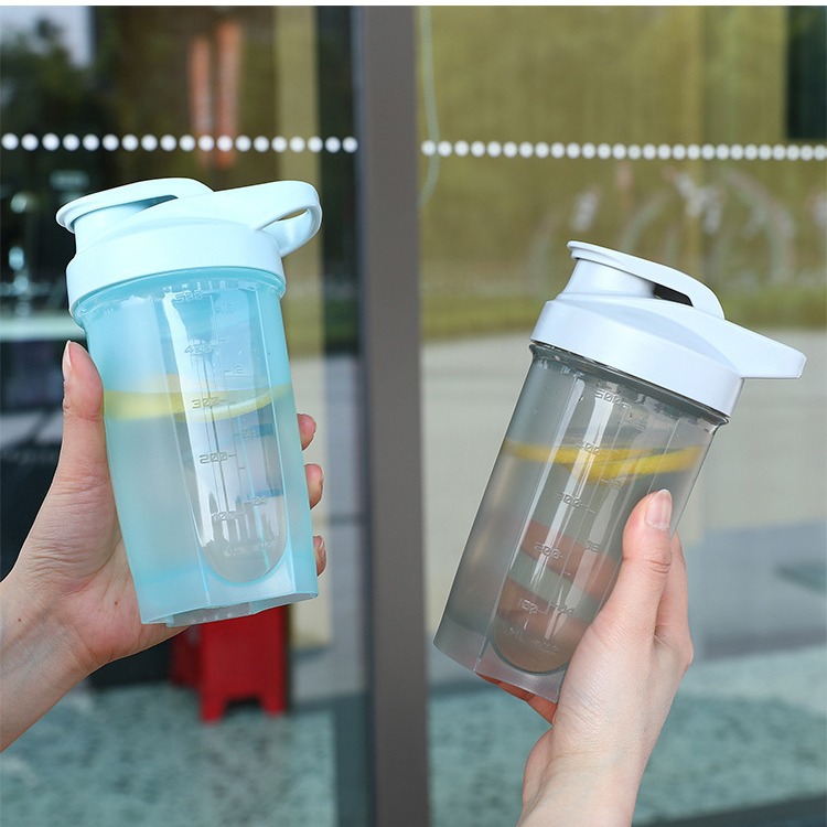 Sports Fitness 500ML generation hair shake Cup portable water cup with scale portable manufacturer in stock LOGO