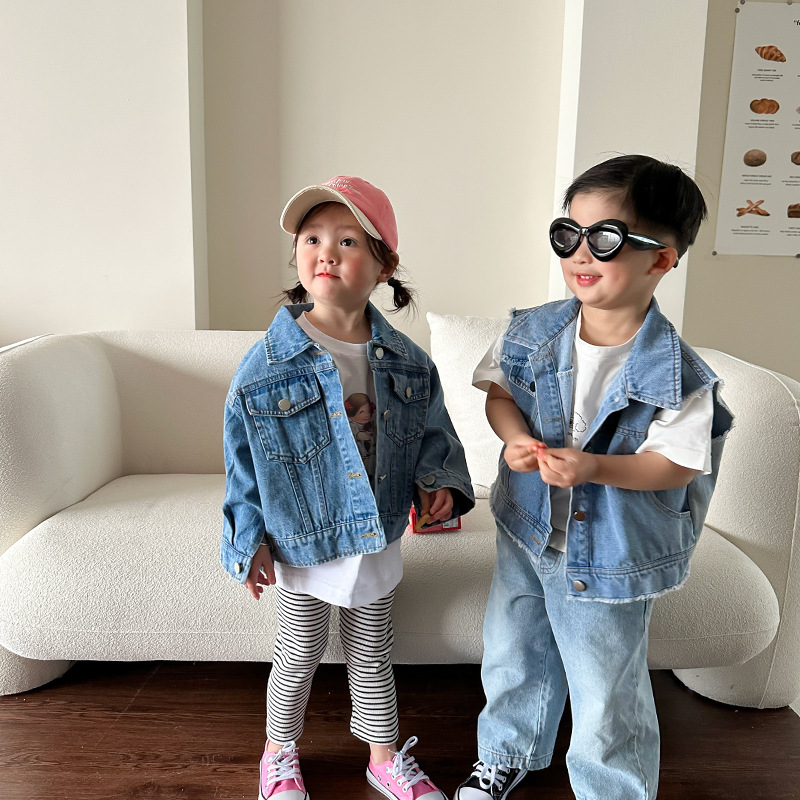 Verwood children's clothing children's denim coat spring clothing for boys and girls casual solid color cardigan female baby spring coat wholesale