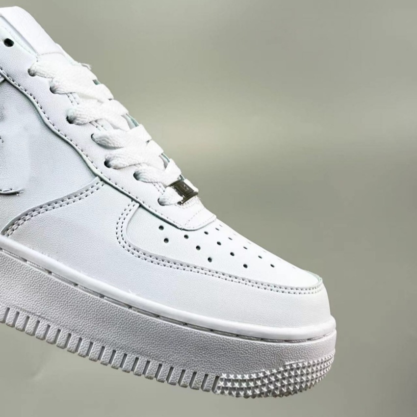 Putian Trendy Shoes Air Force One Pure White All-match Classic Men's and Women's Couple Casual Shoes Cross-border Department Store Direct Supply