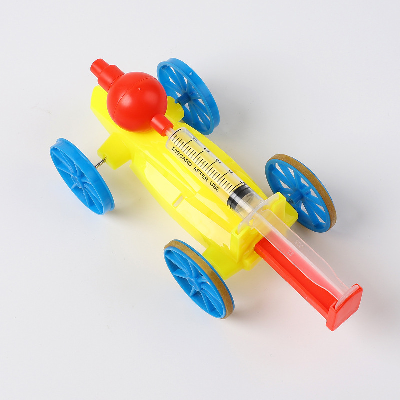 Science and technology small production diy scientific experimental equipment shrink air powered car Primary School students assembled toys handmade teaching aids