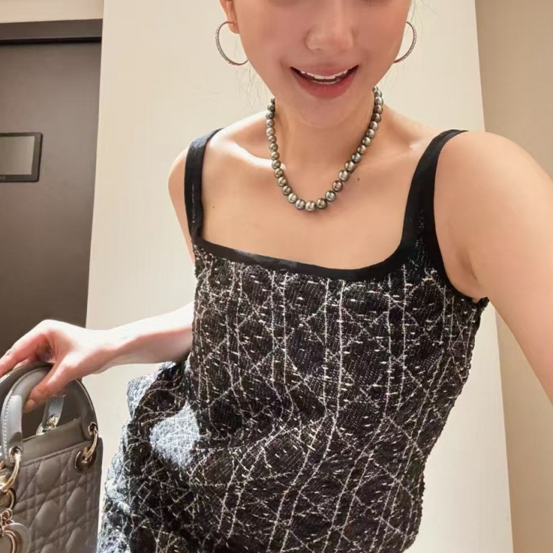 There Is No Need to Go to the Exhibition to Find Reliable Sellers. It Is More Practical and Has Better Prices. It Is Good, Beautiful and Cheap. 9-11.0m