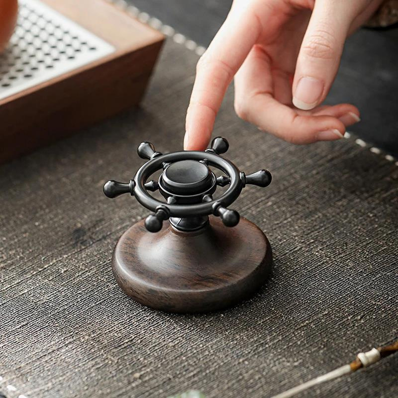 Creative Rudder Ebony Rotating Toy Lid Purple Sand Teapot Lid Bowl Accessories Lid Pot Holder Tea Ceremony Ornaments
