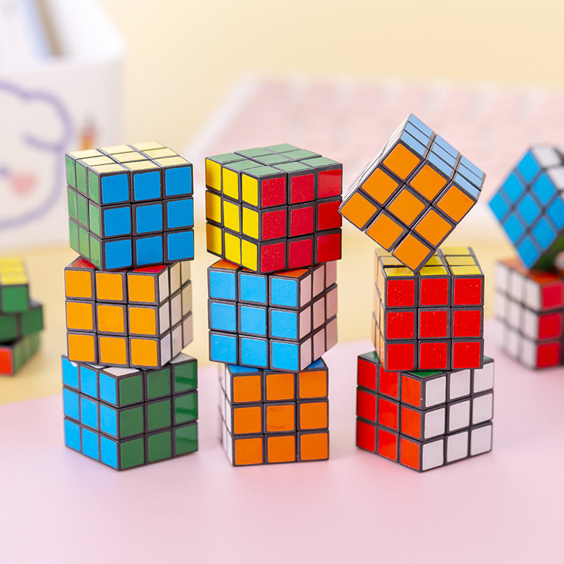 Creative Mini Little Rubik's Cube Children's Educational Toys Beginners Beginners Third Order Rubik's Cube Kindergarten Small Gift