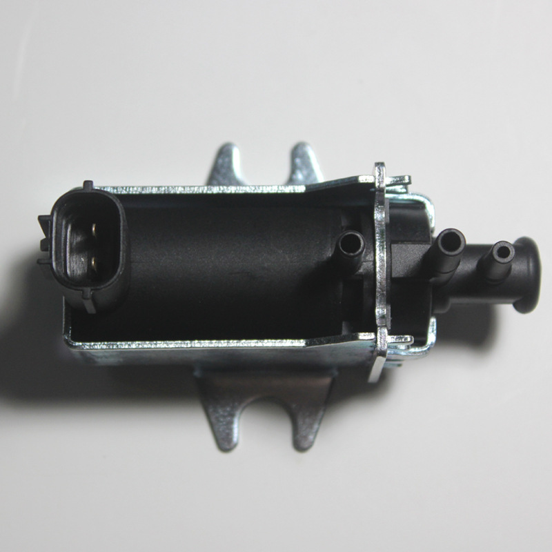 Suitable for Toyota Corolla Rav4 Turbo Solenoid Valve 25819-27040 139700-0770