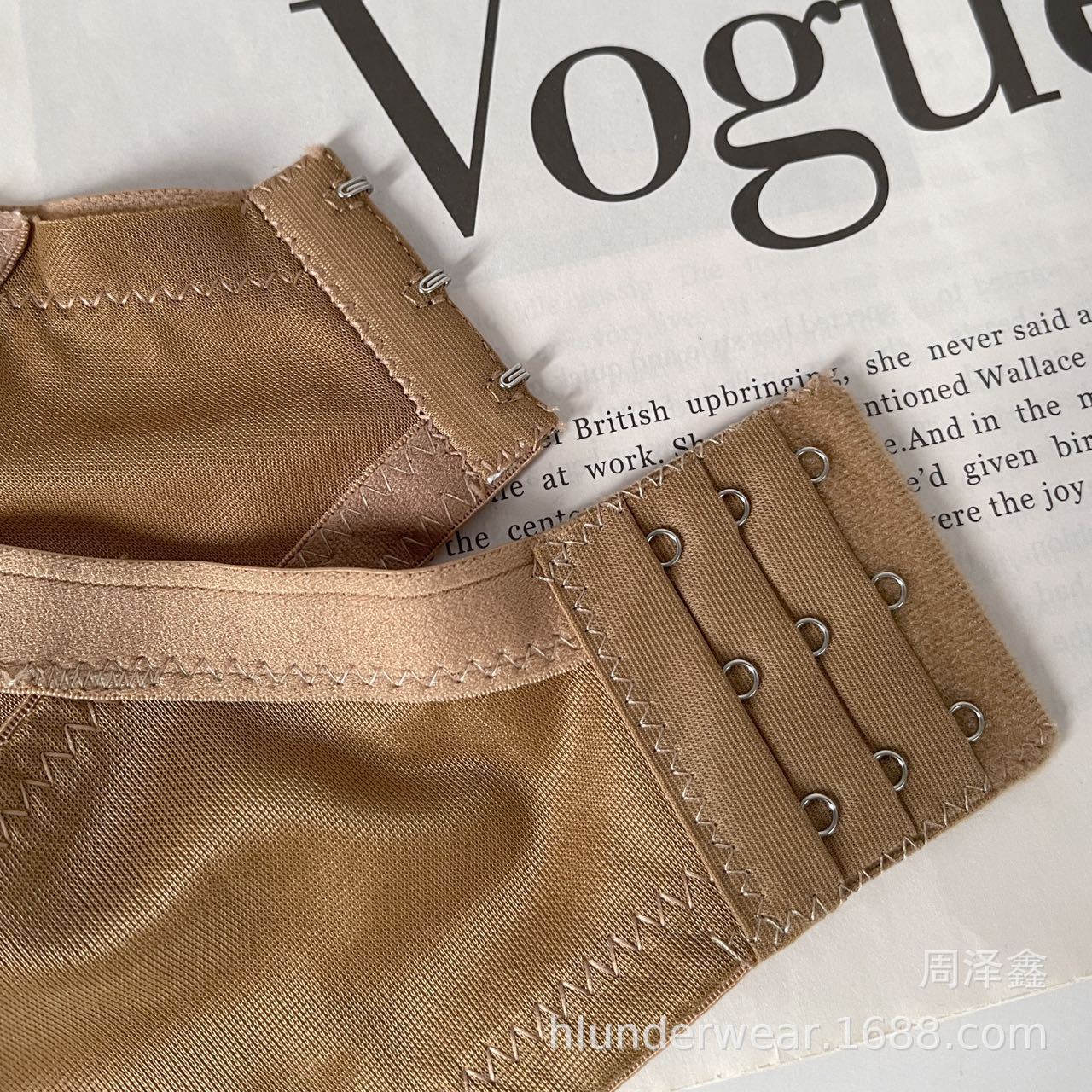 Factory direct new no steel ring underwear lace design after 3-breasted mother large cup thin cup bra wholesale