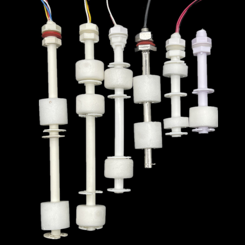 Производитель настраивает пластиковый поплавковый переключатель Pp