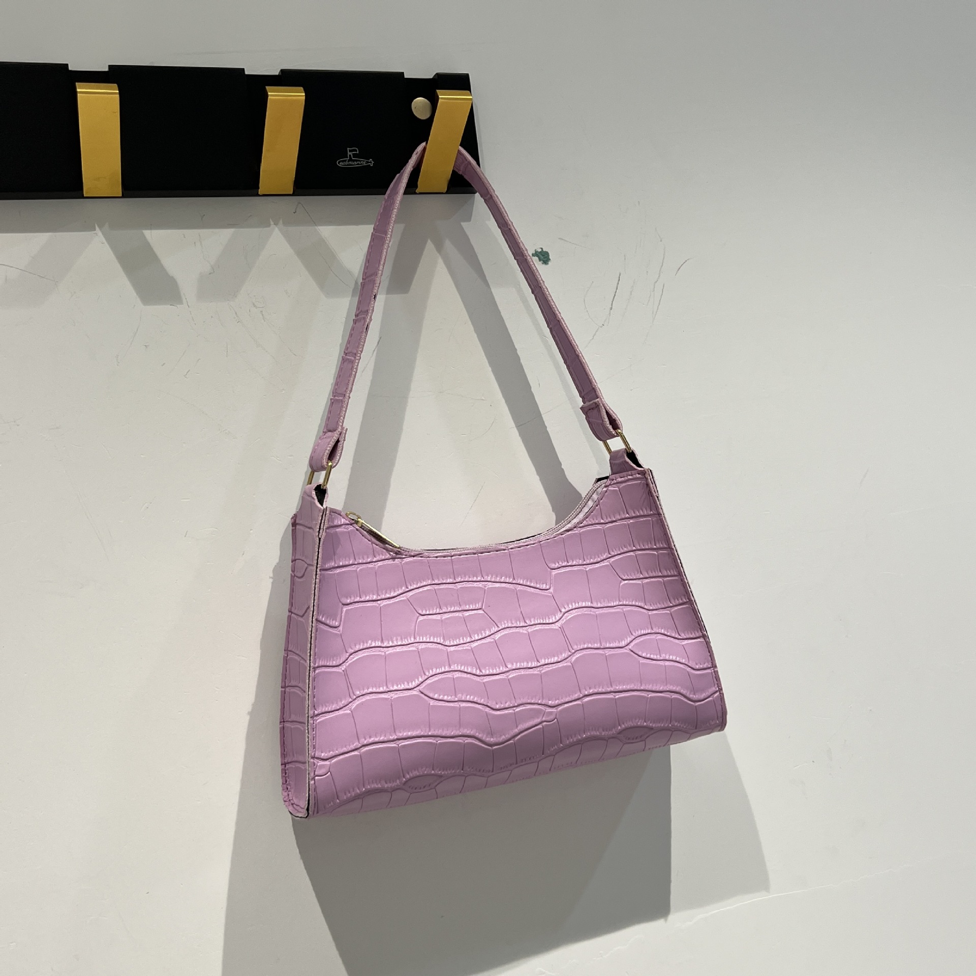 Crocodile Armpit Bag 2024 New Southeast Asian Foreign Trade Handbag Commuter Bag Women's Fashionable All-match Shoulder Bag