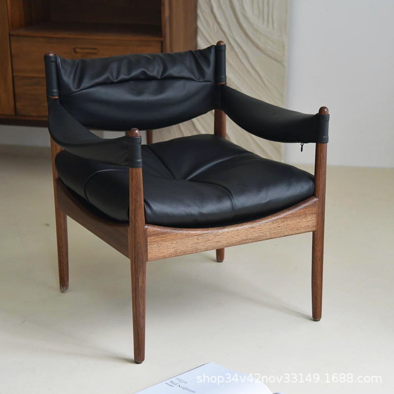 Nordic Single Sofa Chair Danish Hunting Chair Mid-Century Style Living Room Solid Wood Leisure Chair Designer Sofa Single Chair