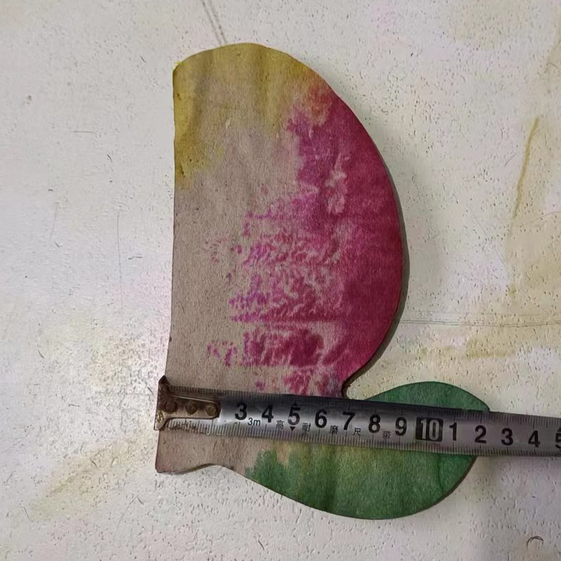 Xinpeng funeral supplies processing and production of paper, apple, peach, pomegranate and other supplies low batch