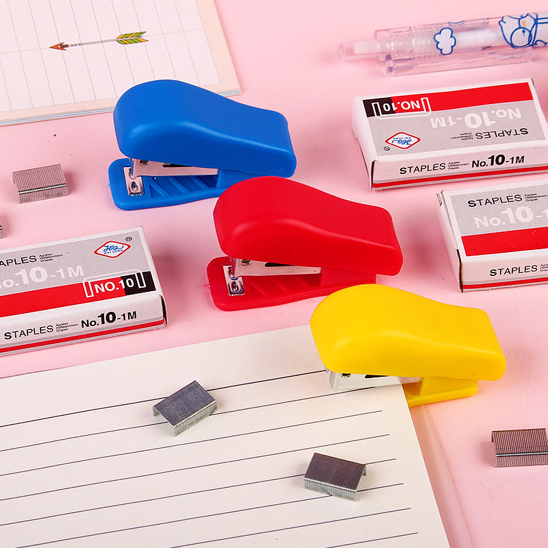 Mini Stapler Set for Students to Organize Documents and Test Papers, Labor-Saving, Comes with Staples, Simple Style, Office Supplies and Stationery