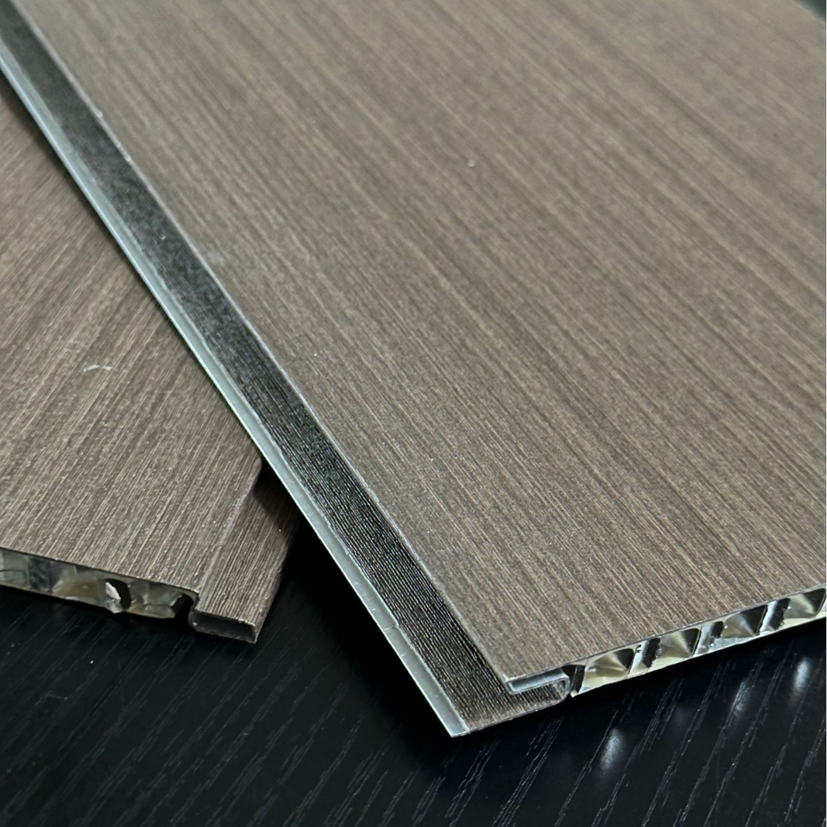 Aluminum honeycomb plate whole plate male and female slot plug honeycomb aluminum plate wholesale close spell honeycomb plate factory wall plate project