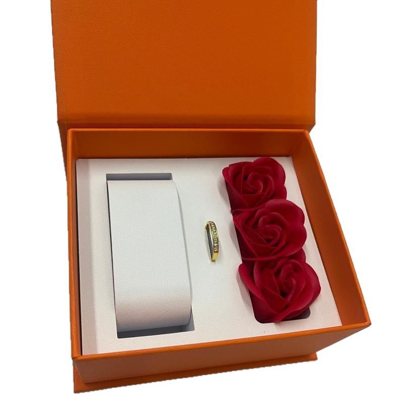 Rose Watch Box, Bracelet Box, Magnetic Buckle Flip-Top Book-Shaped Paper Gift Packaging Box, Holiday Box, Gift Box