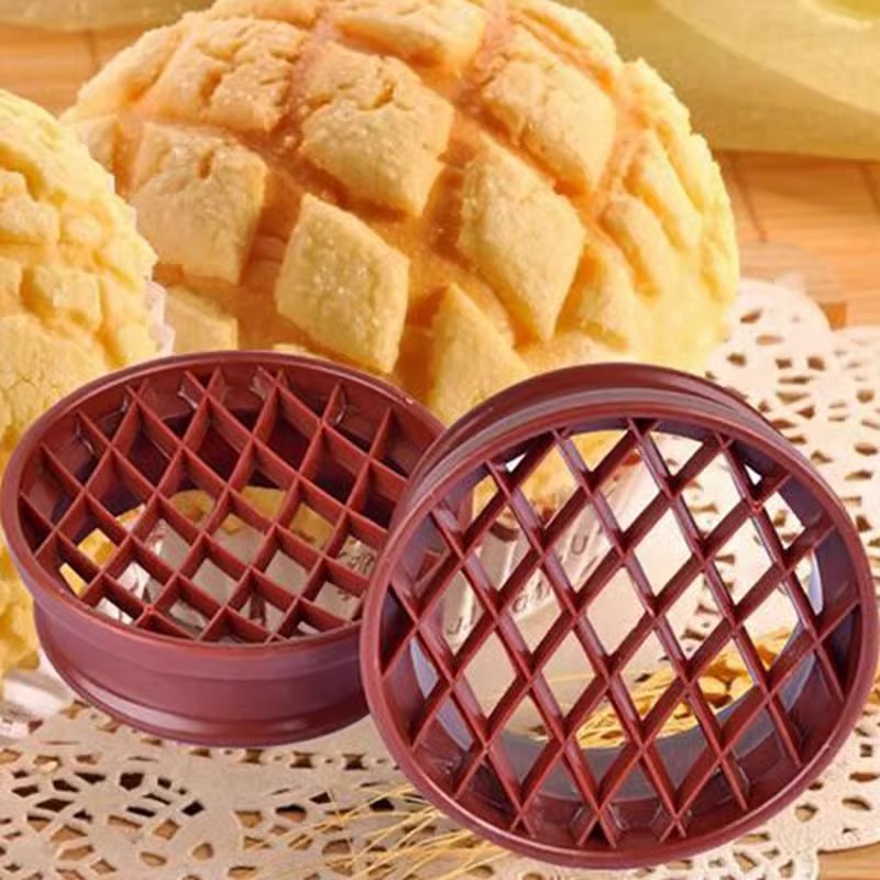 Donut mold plastic cutter diy donut maker round heart-shaped pineapple flower donut knife