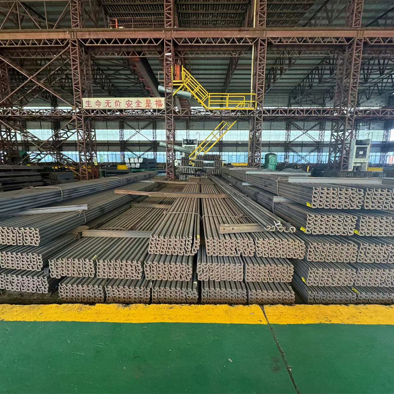 Lock C9 National Standard Q355B Lerson Steel Plate Pile Lock C9 Hot-Rolled Construction Water Stop U-Shaped Steel Plate Pile Lock