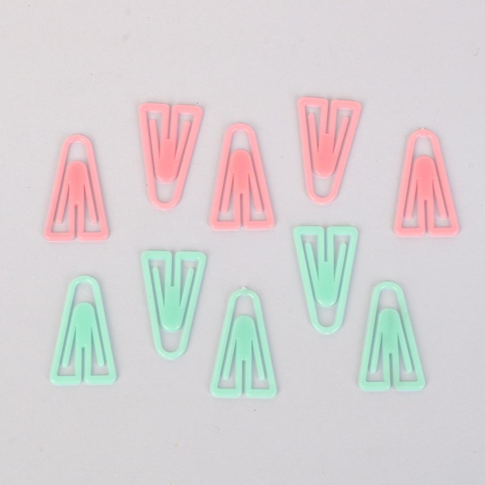 Creative Korean stationery manufacturers special wholesale plastic paper clip Korean shaped needle color paper clip