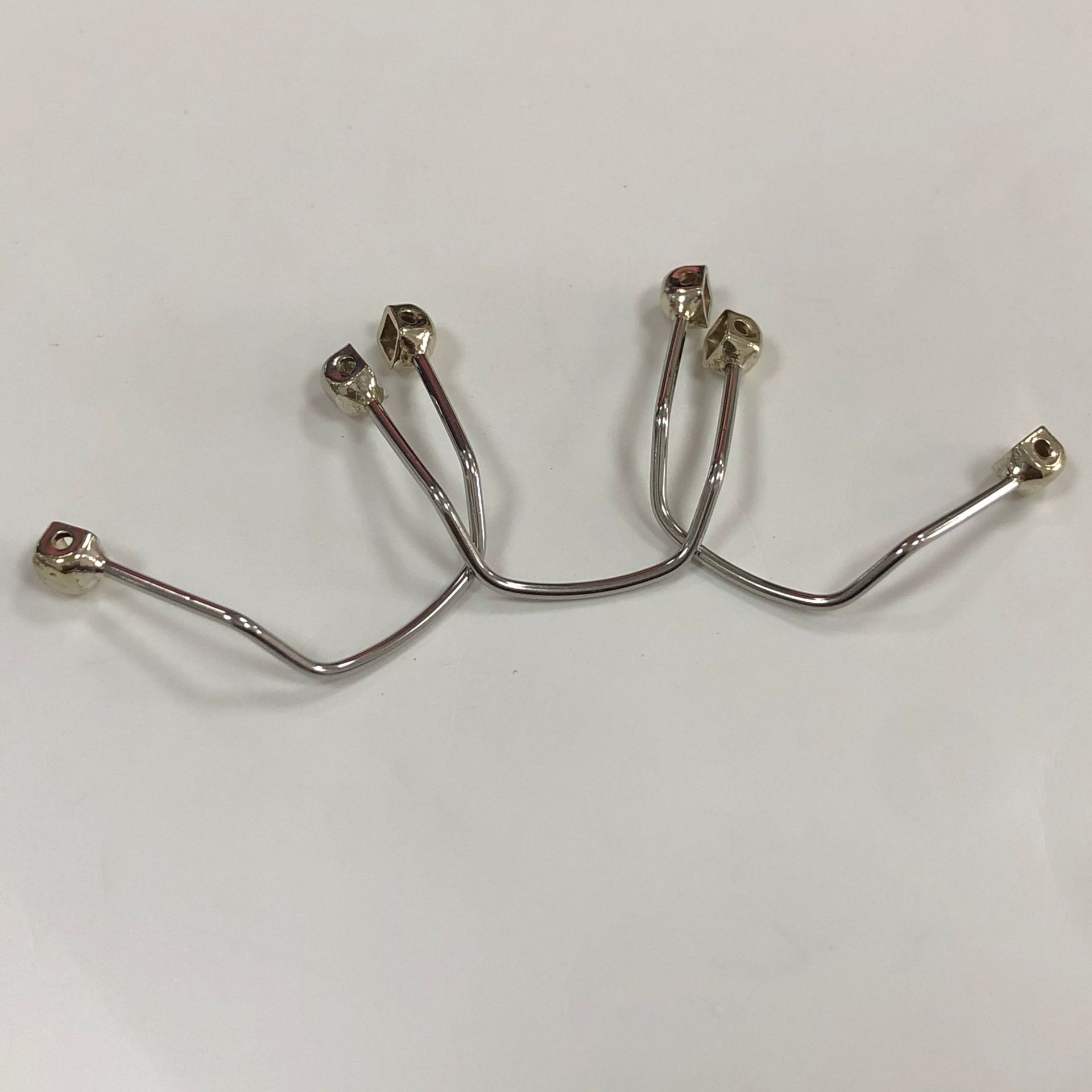 Metal glasses accessories stainless steel one-piece lock special one-piece pipe wine glass