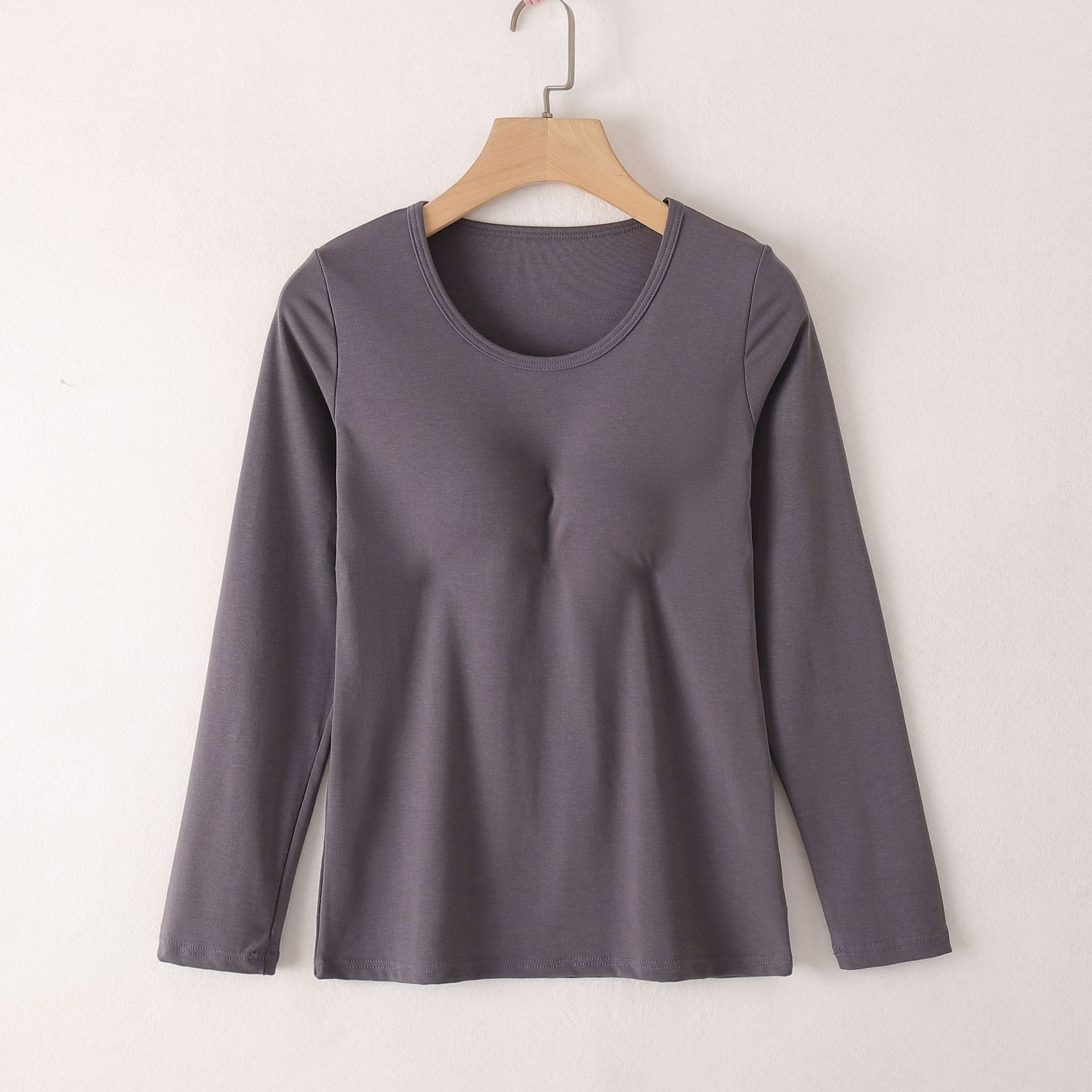 With chest pad one-piece long inner wear anti-exposure no steel ring Cup round neck long sleeve top bottoming can be worn outside T-shirt