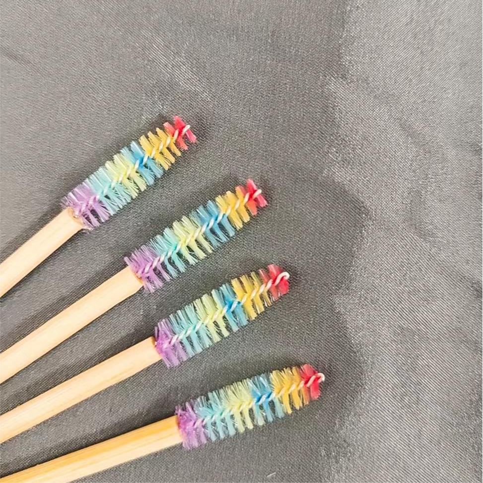 Disposable eyelash brush makeup tool bamboo rod eyelash brush rainbow brush head solid bamboo rod eyelash brush